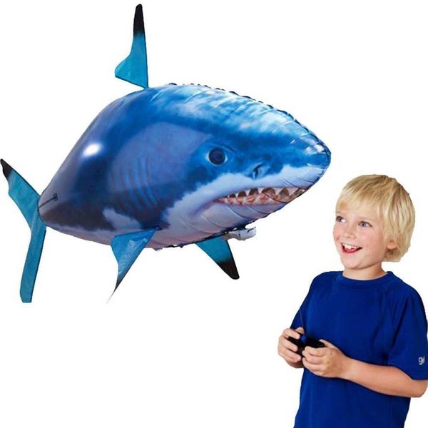 Дистанционное управление акул воздух плавание клоун рыбные животные самолеты модлевые комплекты игрушки инфракрасные баллоны RC подарки подарки вечеринка