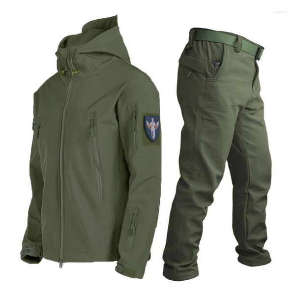 Giacche da caccia Uniforme tattica invernale Giacca calda Set Cappotto in pile Softshell militare Impermeabile Campeggio Escursionismo Tute Tuta