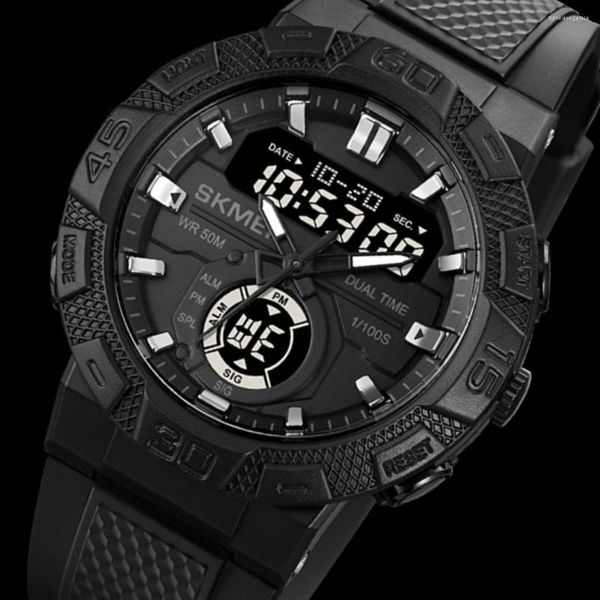 Нарученные часы Skmei Digital Sport Watch Mens Sprockwatch Clendar Многофункциональный светодиодный свет.