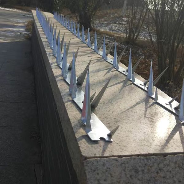 Bahçe Malzemeleri 12 PCS/LOT UPS Ücretsiz orta-1.25 metre paslanmaz çelik galvanizli büyük metal metal anti-duvara çatı sivri avlu çitler kediler hayvan güvenliği