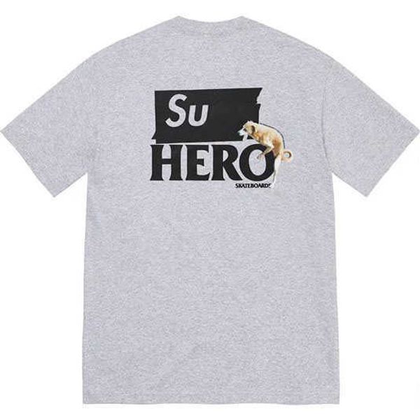 Tasarımcı Lüks Erkek Kadın Tişört Desen Puppy Baskı Yaz Supremo SS22 Hafta 17 Antihero Köpek Tee Kısa Kollu T-Shirt Supremo