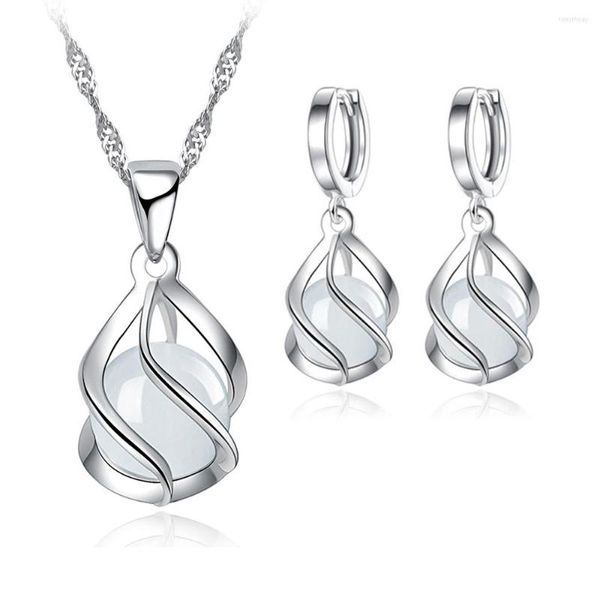 Halskette Ohrringe Set Top Sale 925 Sterling Silber Weihnachtsgeschenk Feiner Kugel runder weißer Opal Jade Anhänger für Damen