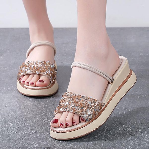 Sandalen Sommer Frauen 2023 Hausschuhe Shiny Hang Ferse Casual Schuhe Mode Dicke Sohle Sandale Maultiere Weibliche Römischen Offene spitze