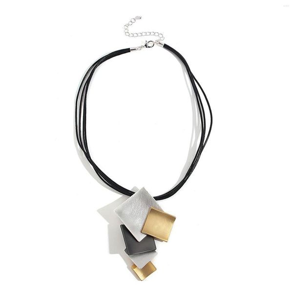 Collane con ciondolo Amorcome Vintage Geometric Square Collares Fashion Black Leather Rope Chain Collana Goth Jewelry per le donne