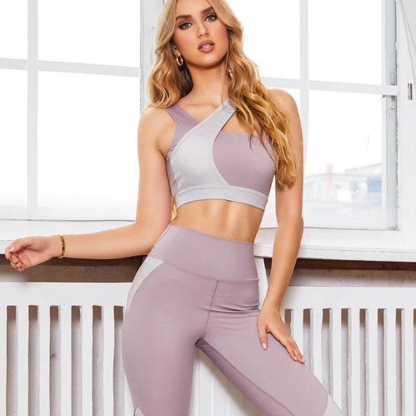 Completo da yoga Design accattivante Set da donna senza cuciture di fascia alta Set da palestra Fitness Abbigliamento sexy Abbigliamento sportivo Leggings da donna a vita alta Top Suit