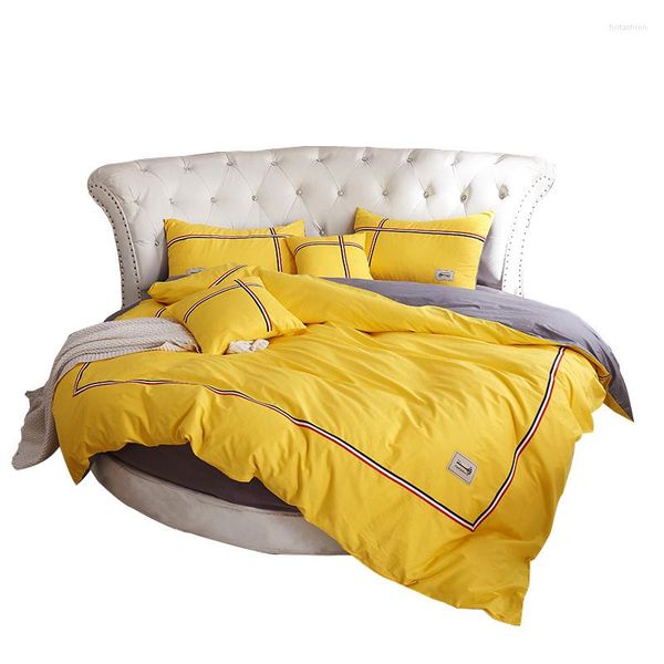 Set di biancheria da letto Letto rotondo in cotone primaverile ed estivo 4 pezzi Set semplice striscia blu scuro per camera da letto El