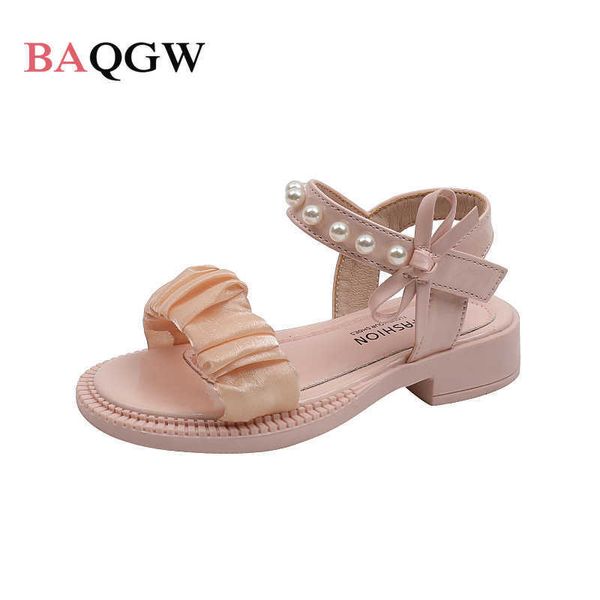 Sandálias Design Pleated Girls Sandals Summer Summer New String Princess Sandals Fashion Sweet Flats Non Slip Shoes de praia macia R230220