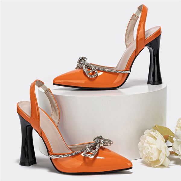 Sandálias de ótima qualidade chique chique na moda laranja pontual de ponta borboleta sapatos femininos elegantes sexy salto alto parque de verão escritório 230220