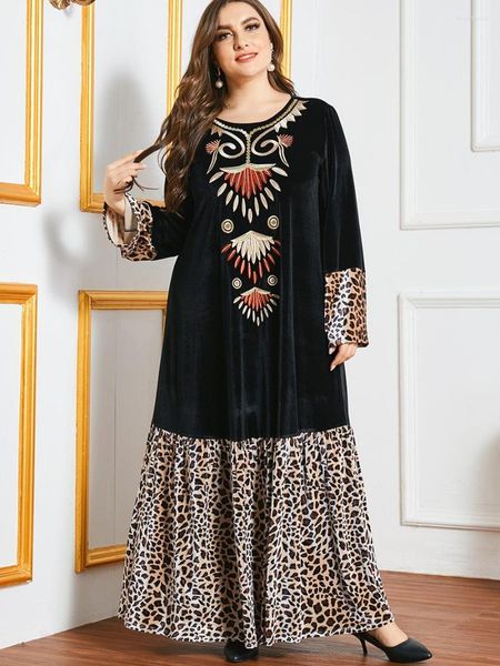 Повседневные платья черное бархатное платье с размером для женщин осень зима 2023 винтажные этнические печати пэчворк с длинным рукавом арабская мусульманская одежда