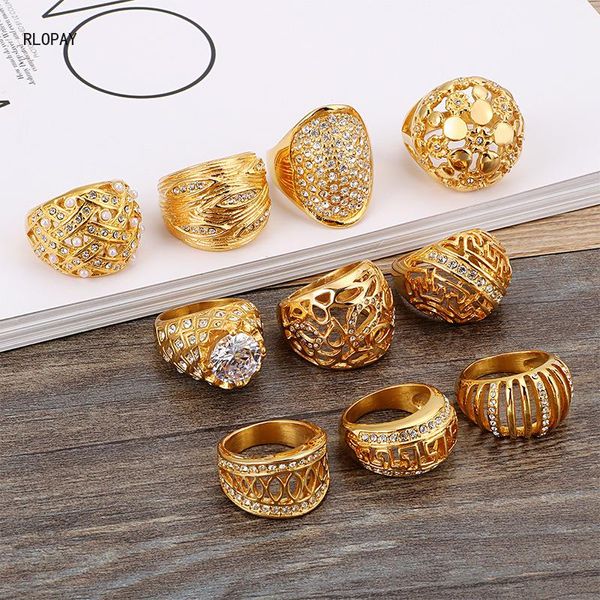 Кластерные кольца смешанный дизайн титановый стальной кольцо Объекционирование 18-каратного золота.