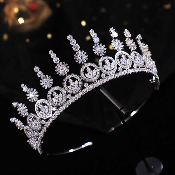 Diademi Itacazzo Matrimonio Highend Grande Corona Ornamento per capelli Copricapo da sposa Barocco Zircone Diademi Compleanno Regina Festa Distintivo di lusso Z0220