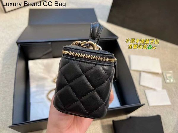 CC Carteiras 2022 Cc Tote Designer Bolsa Instantânea Bolsa Totes Bolsas Ombro Crossbody Nice Bb Utility Bag Mulheres Moda Mini Sling Maquiagem Sacoche Quilted Smal