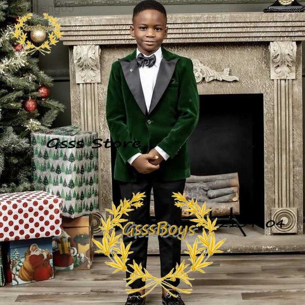 Completi di abbigliamento Completo in velluto verde scuro Ragazzi Smoking da sposa Line Up Abbigliamento 2 pezzi Blazer per bambini Pantaloni Giacca con risvolto a punta W0222