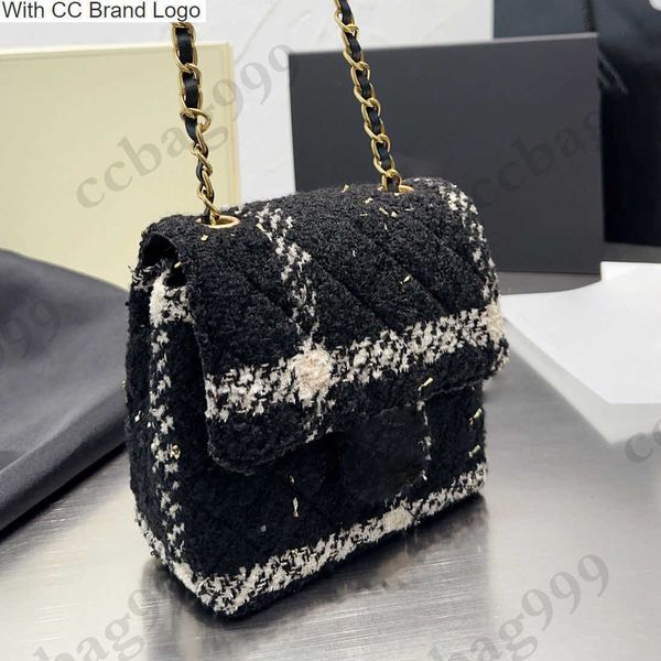 CC Cross-Body-Crossbody-Mini-Designer-Tasche mit Wollklappe, Herbst-Winter, klassisches Fell, schwarz-weiß, gesteppt, Retro-Gold-Metallkette, Schulteretui, Münzen, Geldbörsen, Damenhandtaschen