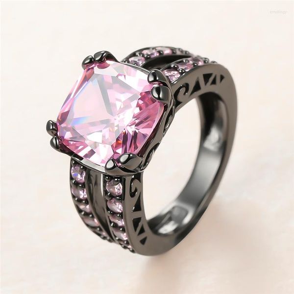 Eheringe Vintage Female Pink Crystal Stone Ring Klassiker 14kt schwarzes Gold für Frauen Süßes Braut Square Zircon Engagement