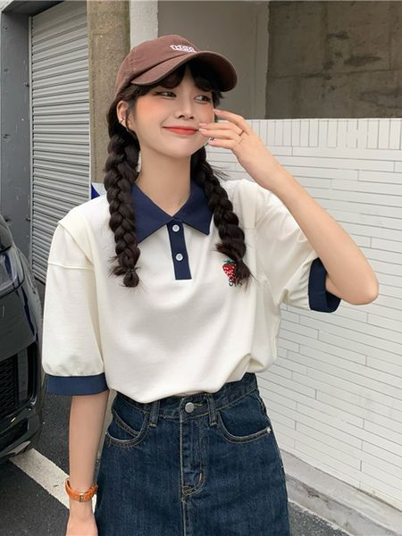 Kadınlar bluz gömlekleri yuqi kawaii çilek nakış kısa kollu kız öğrenci Koreli rahat gevşek kontrast kızlar polo yaka tişörtleri 230223