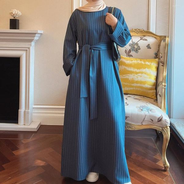 Abiti casual Ramadan Abito Abaya a righe musulmano Donna Eid Mubarak Preghiera Abito lungo Dubai Turchia Islam Caftani Abaya Vestido