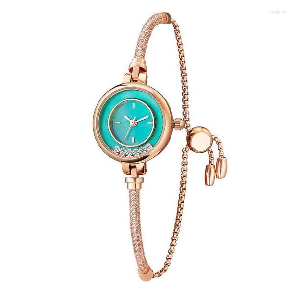 Pulseira feminina Pulseira feminina Assista pequeno Green Quart Luxo Moda Diamante Temperamento Cadeia retrátil Simple Inswristwatches Iris22