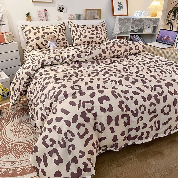 Foglio Queen Copertura del piumino geometrico con cartone animato leopardo Scheme del letto matrimoniale King size 230105