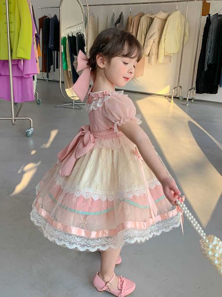 Abiti da ragazza Summer Girls Dress Bambini Fiocco di pizzo rosa Vestito da festa carino Vestiti per ragazze Festa di compleanno per bambini Vestito gonfio da bambina 27T Z0223