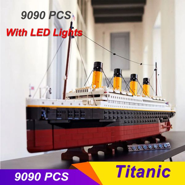 Blocos em estoque compatível com 10294 Titanic 9090pcs Large Cruise Boat Ship Building Bricks Children Toys DIY Aldult Gifts 230222