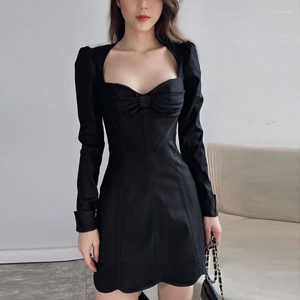 Casual Kleider Frauen Samt Kleid Bodycon Modis Sheer Herbst Winter 2023 Elegent Korsett Femme Party Langarm Wrap Mini Frau