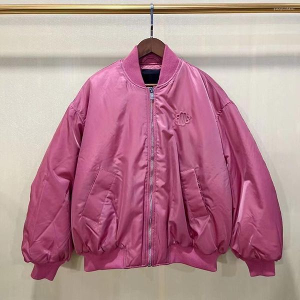 Trench da donna semplice ed elegante autunno inverno giacca da baseball ricamata con colletto alla coreana in raso rosa per donna