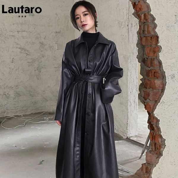 Jackets femininas LaUtaro Autumn Long Black Cool Cool Leather Casat para mulheres Belt Belt Breisted Loose Korean Fashion Chinete Roupos 230224