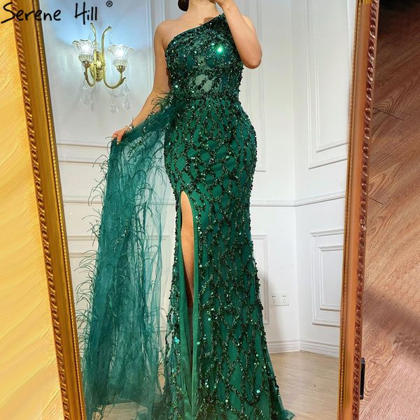 Partykleider Serene Hill Green Elegante Meerjungfrau Sexy One Shouder Split Abendkleid Kleider Perlen Federn Für Frauen Party LA70829 230223