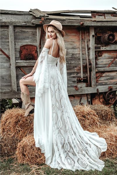 Vestido de noiva de renda de croch￪ hippie 2023 com fenda Sexy Backless Chic Bohemian Vestres de noiva com mangas Rom￢ntico Vestido de Novia Robe de Mariee