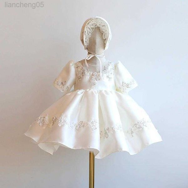 Mädchen Kleider Mode Baby Mädchen Prinzessin Kleid Kind Spitze Design Vintage Geburtstag Taufe Hochzeit Party Ballkleid Baby Kleidung A2421 W0224