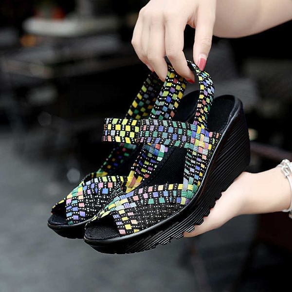 Sandalet Yaz Sandalet Kadın Dokuma Ayakkabı Nefes Alabilir Düz Platform Ayakkabı Kadın Spor Ayakkabıları 5cm Topuk Sıradan Sandalet El Yapımı Zapatos Mujer Z0224