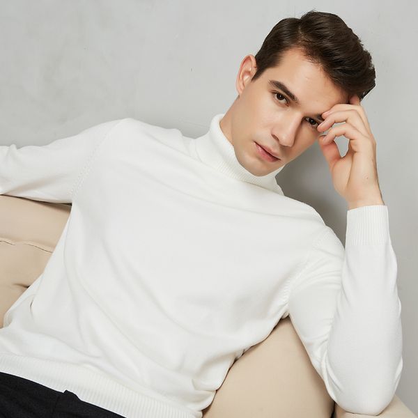 T-shirt da uomo 8 colori maglione dolcevita bianco uomo autunno inverno spesso caldo slim fit pullover maglione lavorato a maglia marchio di abbigliamento maschile 230225