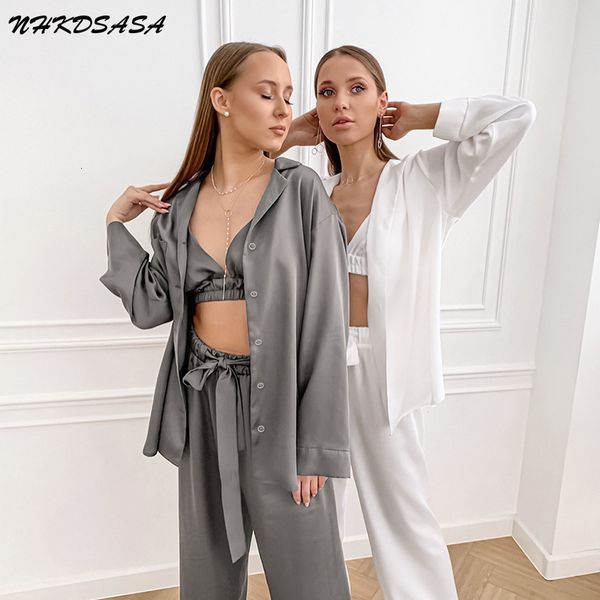 Robe de roupas de dormir feminino de roupas de noite feminina Single Settled Set Woman 3 Peças Mangas Drop Robo Bathrobe Cetin Night Dress Wedding Pijama Nightgowns 230225