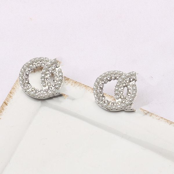 C letra studs brincos feminino designer de moda strass artificial pérola pingente orelha charme rua festa jóias sorte ouro branco k 925 prata agulha presentes para senhora