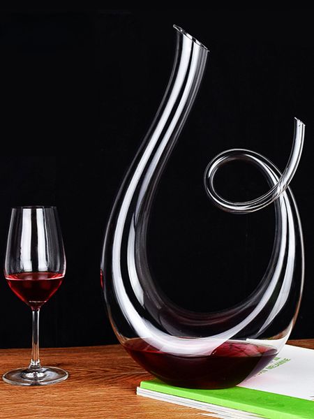 Bicchieri da vino Crystal High Grade 1500ml Spirale Decanter a forma di 6 Confezione regalo Harp Swan Set di vetro separatore creativo 230225