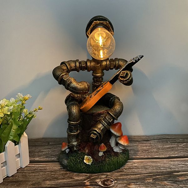 Oggetti decorativi Figurine Creativo Energia solare Pipa ad acqua Robot Statua Lampada Punk industriale Retro Giardino Prato esterno Cortile Decor 230224