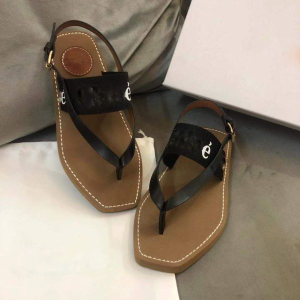 2023 Paris Double Slippers Fashion Beach Slides elegantes sapatos de sand￡lia Mulheres preto verde branco rosa vermelho azul slides praia plataforma chinelos de chinelos 34-42