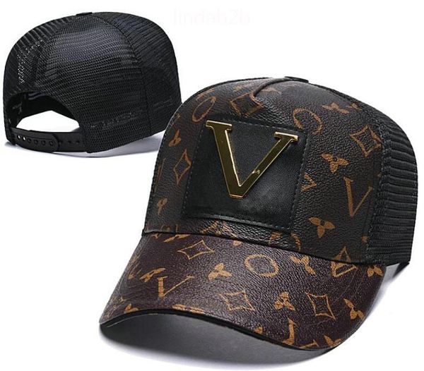 Tasarımcı Şapka Mektubu Beyzbol Kapakları Luxury V Casquette Erkekler Kadınlar Fransa Hats Sokak Fitted Street Fashion Beach Sun Sports Ball Cap marka ayarlanabilir boyut A61