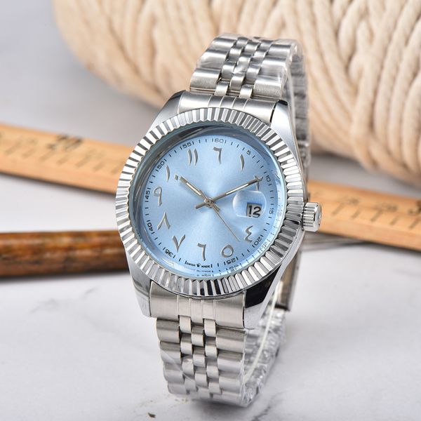 Роскошные мужские спортивные часы Blue Dial Designer Brand Quartz Watch Fashion Sainainse Steel. Начаты.