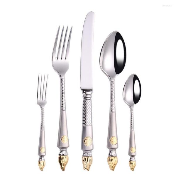 Set di stoviglie Set di posate da tavola di lusso con torcia Set di posate da tavola in acciaio inossidabile 304 con doratura, cucchiaio, forchetta da dessert, 5 pezzi