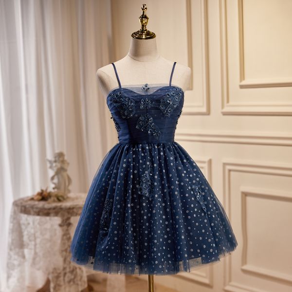 Marineblaues Ballkleid, kurze Heimkehrkleider, Spaghetti-Schichten, Tüll mit applizierten Perlen, Partykleider