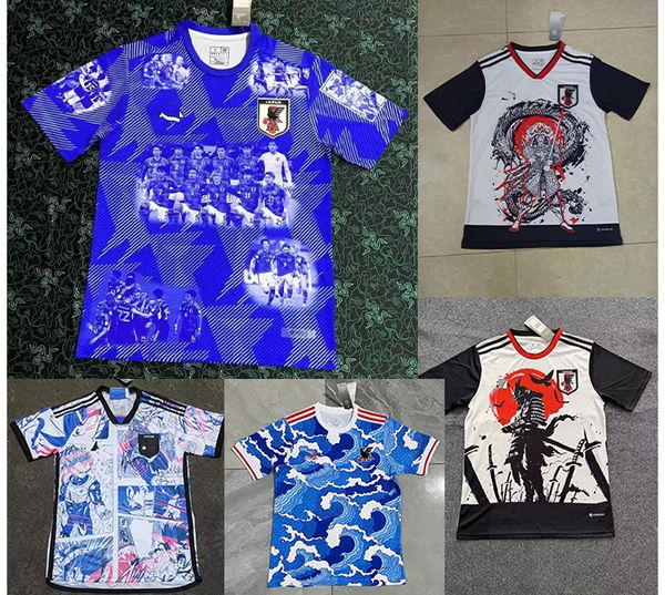 23-24 Japonya Erkek Tişörtleri Yaz Futbol Fan Polos Nefes Alabaş Kumaş Rozeti Nakış Dış Mekan Futbol Günlük Profesyonel Gömlek