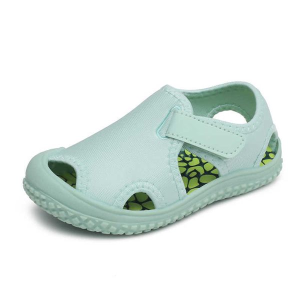 Sandálias de verão infantil sandálias meninos sons esportivos de praia respiráveis ​​meninas moda moda menta verde sandálias frias bebê sapatos funcionais suaves z0225