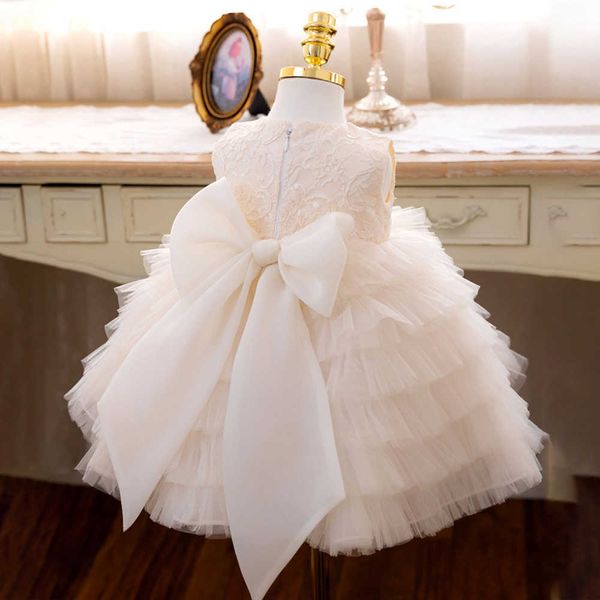Платья для девочек, белое праздничное платье с цветочным узором для новорожденных, платье на первый день рождения для маленькой девочки, свадебное платье принцессы для крещения, бальное платье-пачка для девочек, детская одежда