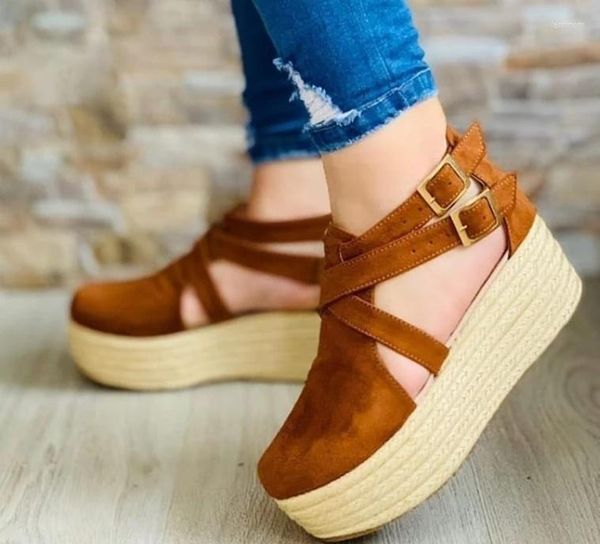 Sandals Sapatos de cunha vintage femininos Mulher fivela tira de tira de palha grossa plataforma plataforma feminino verão 2023