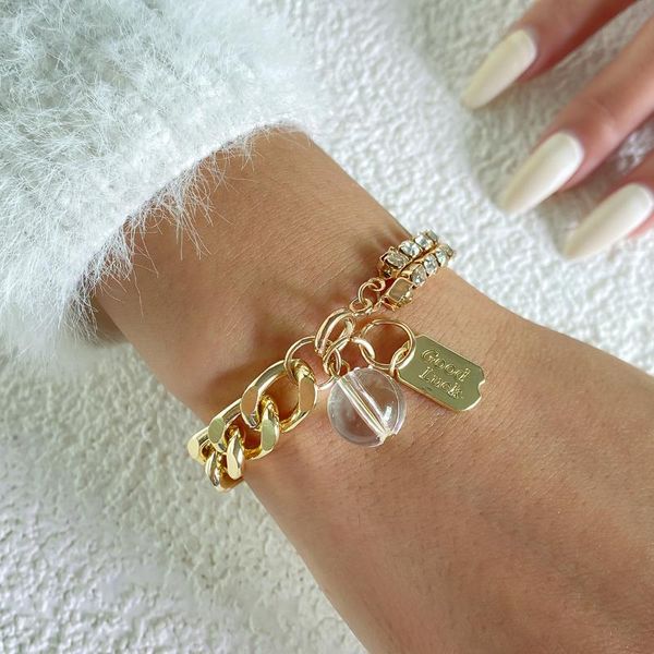 Charme Armbänder Mode Trendy Viel Glück Brief Charming Perlen Anhänger Kristalle CZ Gold Hand Schmuck Armband Für Frauen Femme