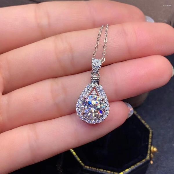 Cadeias 1Ct Classic Moissanite Pingente Colar Lab fez 925 Jóias de Prata Sterling Promessa da esposa Presente de Natal de casamento de casamento