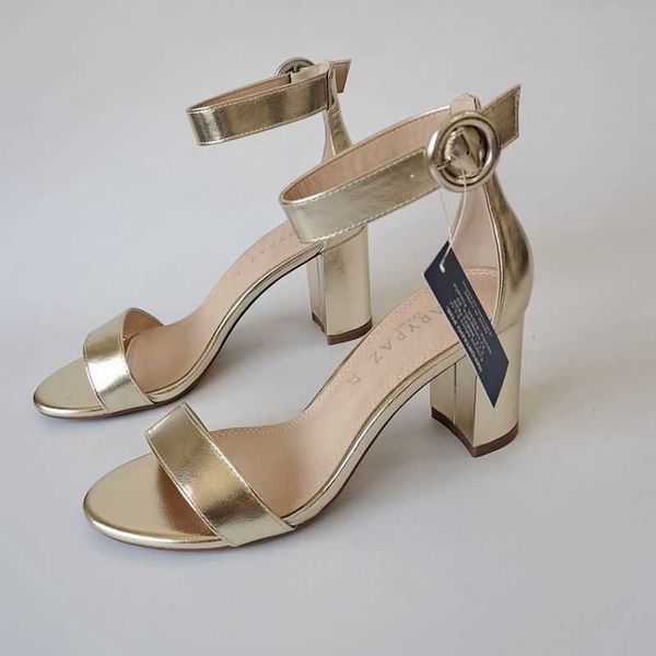 Sandalen Weibliche Sandale Komfort Schuhe für Frauen 2023 Sommer Offene spitze High Heels Schnalle Riemen Große Größe Mädchen Gold Peep highheeled Block Z0224