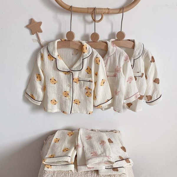 PAJAMAS 2PCS Весенние осенние детские детские пижамы наборы с длинным рукавом кардиганские брюки корейский медведь хлопковое муслиновые мальчики девочки для ночной рубашки 230227